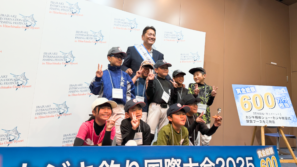 地元野球少年とトークショウ佐々木主浩さん